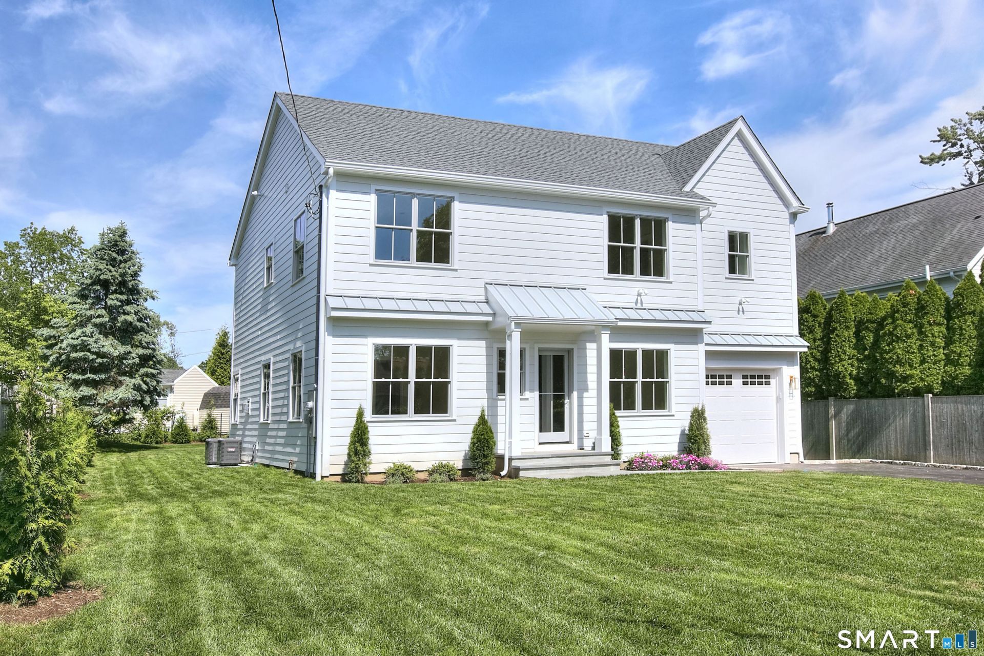 200 Henry, Fairfield, CT 06824 Main Photo