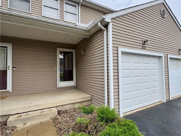 3652 Mercedes Place , Canfield, OH 44406