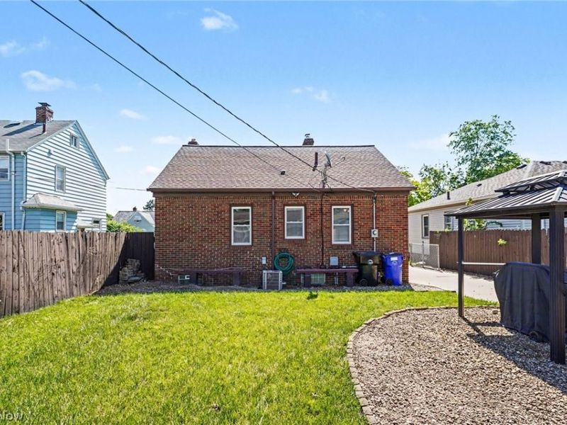 3142 W 139th Street, Cleveland, OH 44111 Photo 24