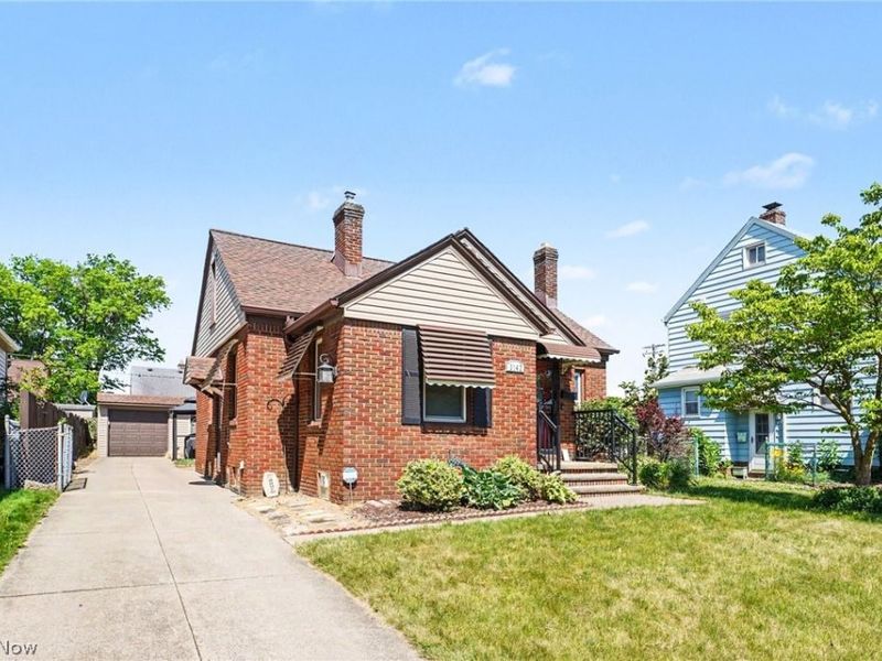 3142 W 139th Street, Cleveland, OH 44111 Photo 3