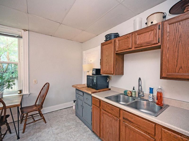 4232 Kirby Avenue, Cincinnati, OH 45223 Photo 11