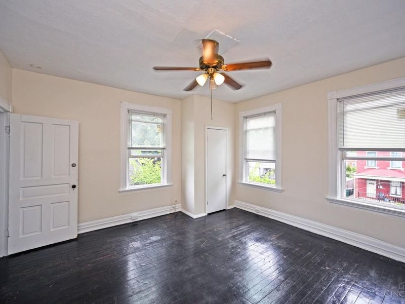 4232 Kirby Avenue, Cincinnati, OH 45223 Photo 22