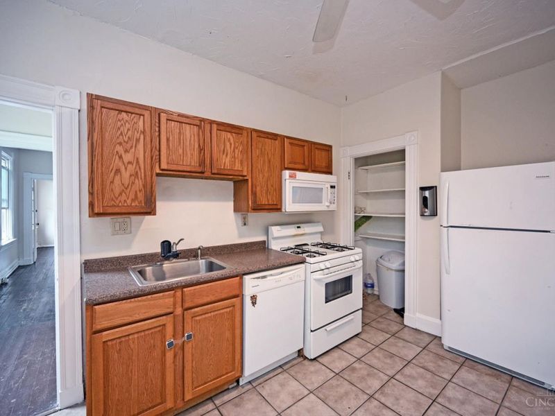 4232 Kirby Avenue, Cincinnati, OH 45223 Photo 23