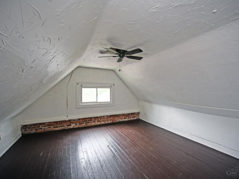 4232 Kirby Avenue, Cincinnati, OH 45223 Photo 33