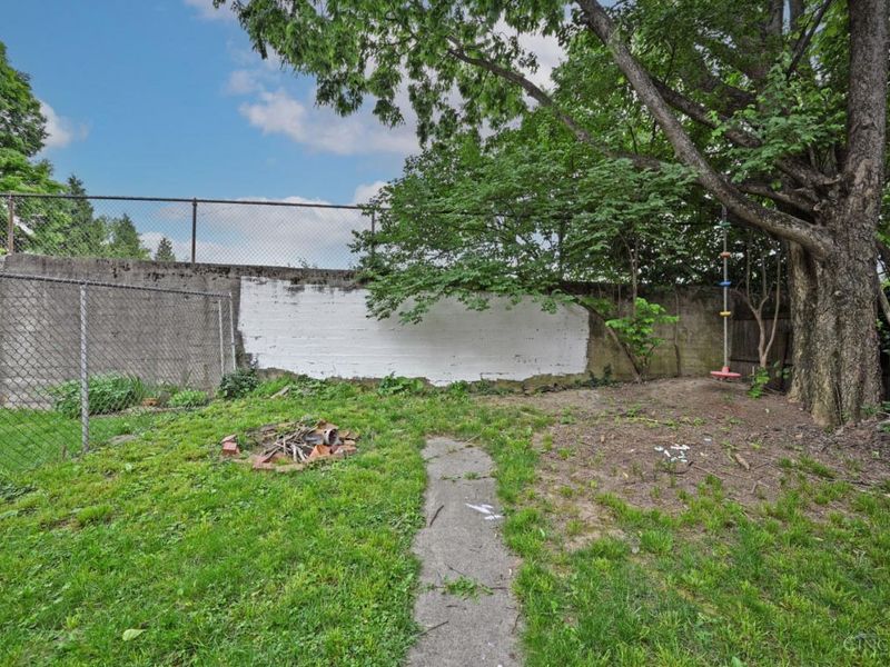 4232 Kirby Avenue, Cincinnati, OH 45223 Photo 36