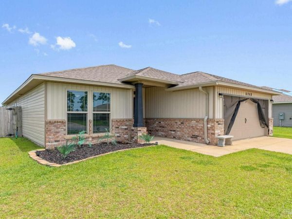 6268 Redberry Dr, Gulf Breeze, FL 32563