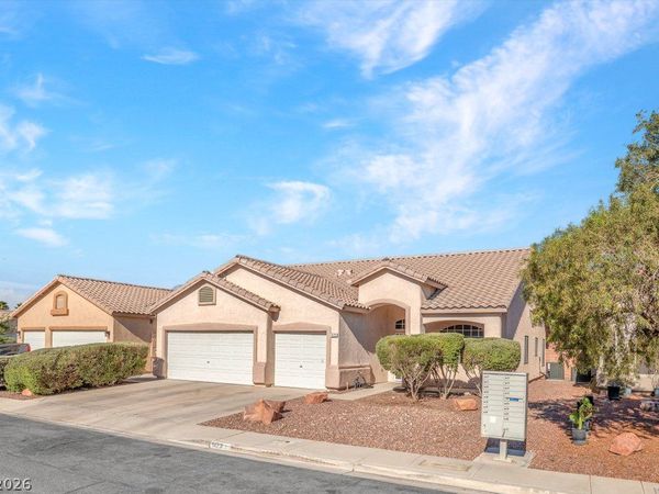 5123 Fiji Island Court , North Las Vegas, NV 89031
