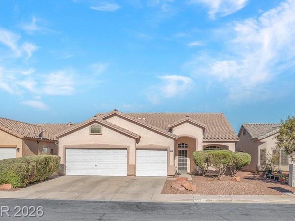 5123 Fiji Island Court, North Las Vegas, NV 89031