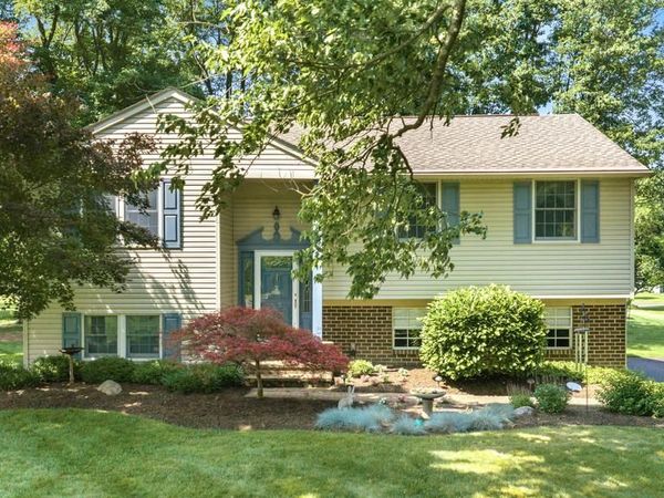 113 ACORN PLACE, NORTH WALES, PA 19454