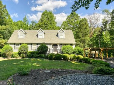 197 SHANNON GLEN COURT, LOUISA, VA 23093