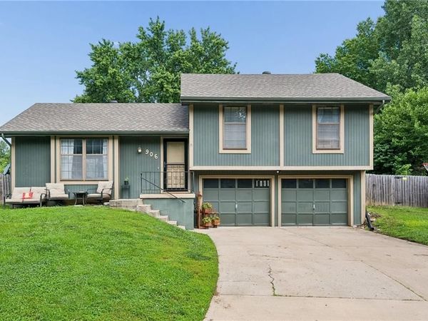 906 Shiloh Court, Liberty, MO 64068