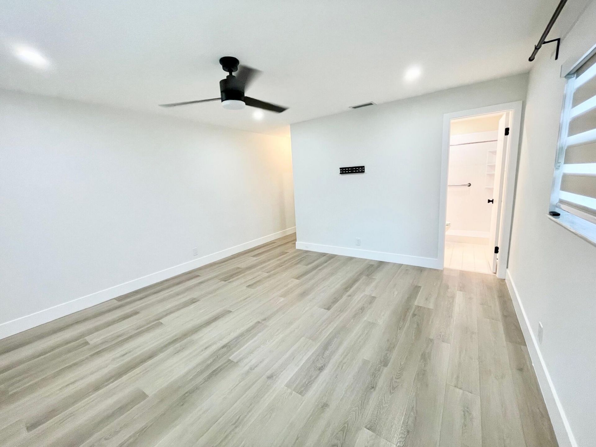 8205 NW 106th Avenue, Tamarac, FL 33321 Photo