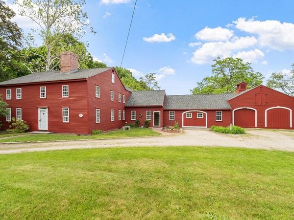 19 Maple Road, Chelmsford, MA 01824