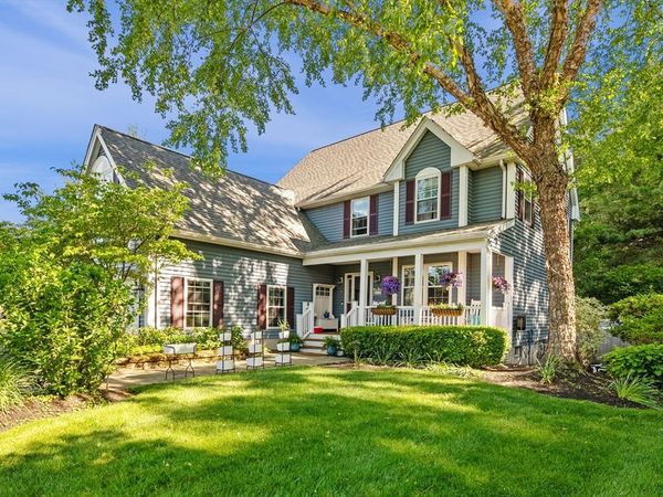 11 Arthur Gordon Dr, Rowley, MA 01969