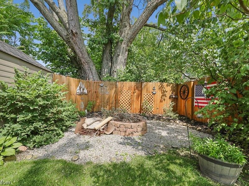 2126 S Arch Avenue, Alliance, OH 44601 Photo 32