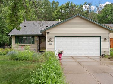 8223 Queen Avenue N, Brooklyn Park, MN 55444