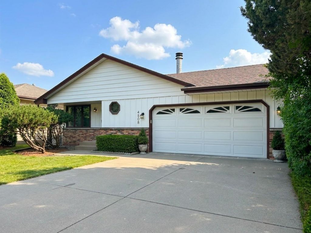 4808 Stinson Boulevard NE, Columbia Heights, MN 55421
