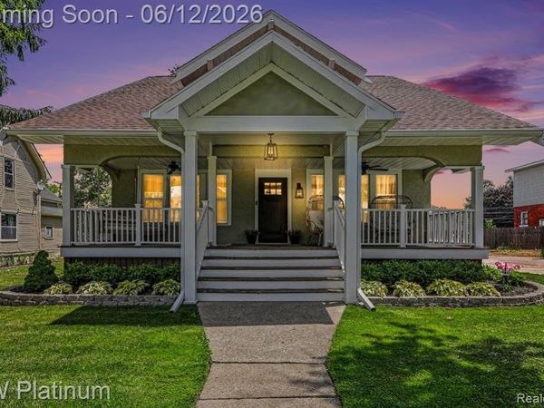 404 N Main Street , Capac Vlg, MI 48014