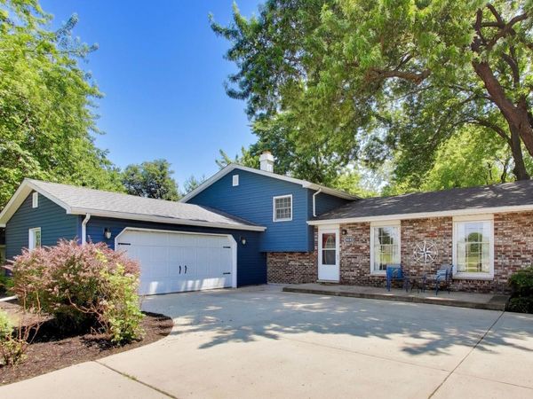 24143 W 103rd Street , Naperville, IL 60564