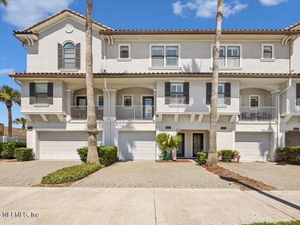 905 N 2ND Street N, Unit F, Jacksonville Beach, FL 32250