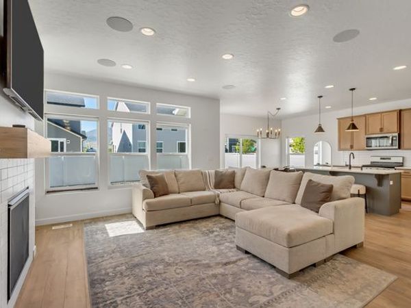 1244 E 1475 N, Payson, UT 84651