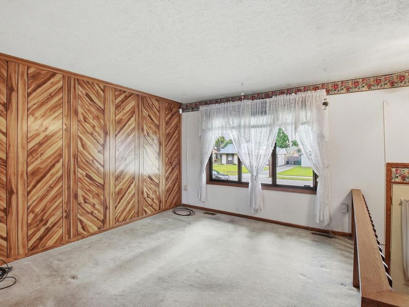 799 Vancouver Drive, Marion, OH 43302 Photo 5