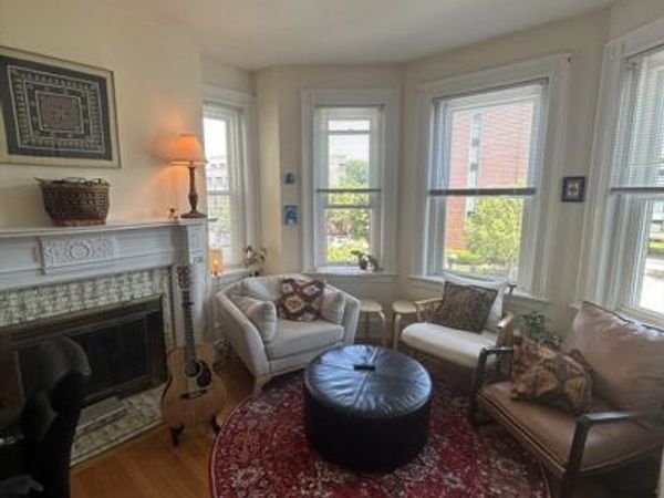 1648 Massachusetts Ave, Unit 34, Cambridge, MA 02138