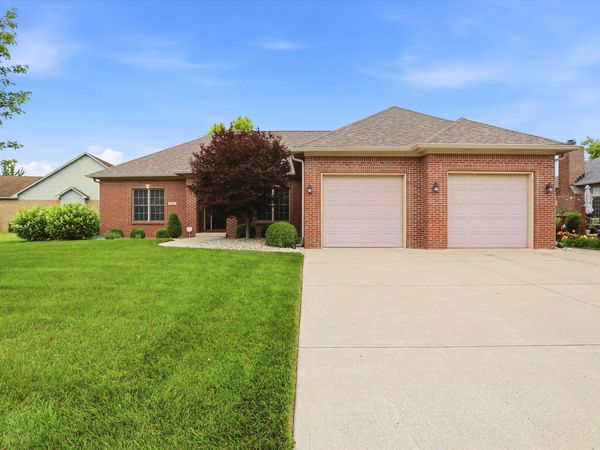 3724 Morningside Drive, Greenwood, IN 46143
