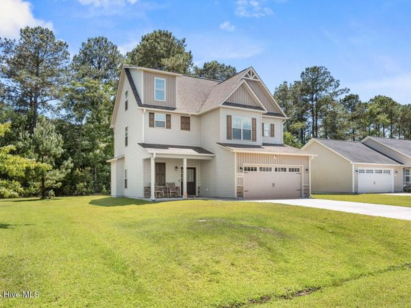 260 Breakwater Drive , Sneads Ferry, NC 28460