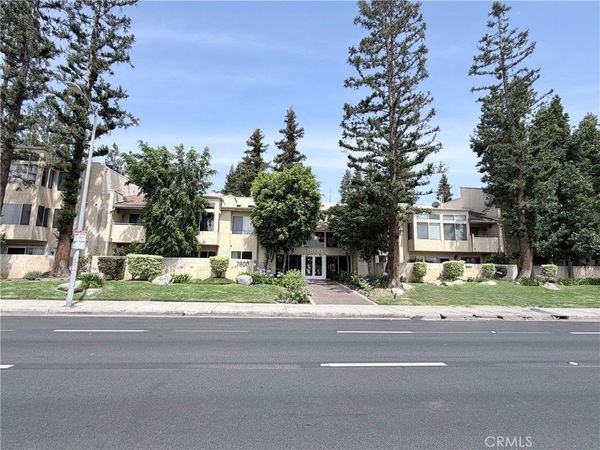 7800 Topanga Canyon Blvd, Unit 116, Canoga Park, CA 91304