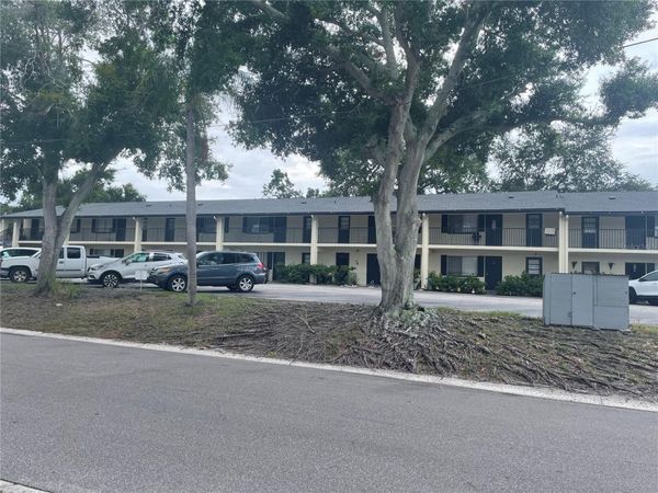 2 N FERNWOOD AVENUE, Unit 7, CLEARWATER, FL 33765