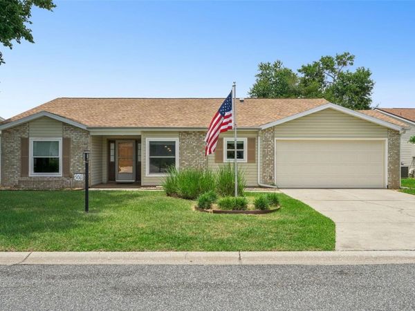 5081 EL DESTINO DRIVE , LEESBURG, FL 34748