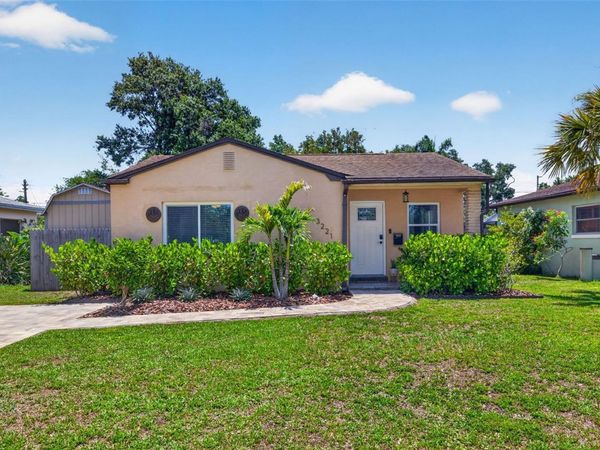 3221 14TH STREET N, ST PETERSBURG, FL 33704