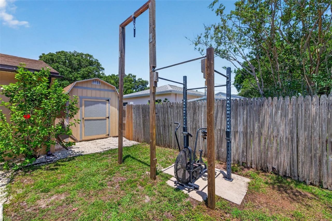 3221 14th Street N, Saint Petersburg, FL 33704 Photo