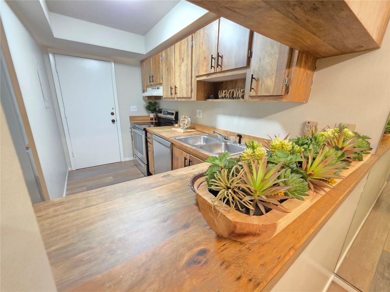 2935 Lichen Lane, Unit C, Clearwater, FL 33760 Photo