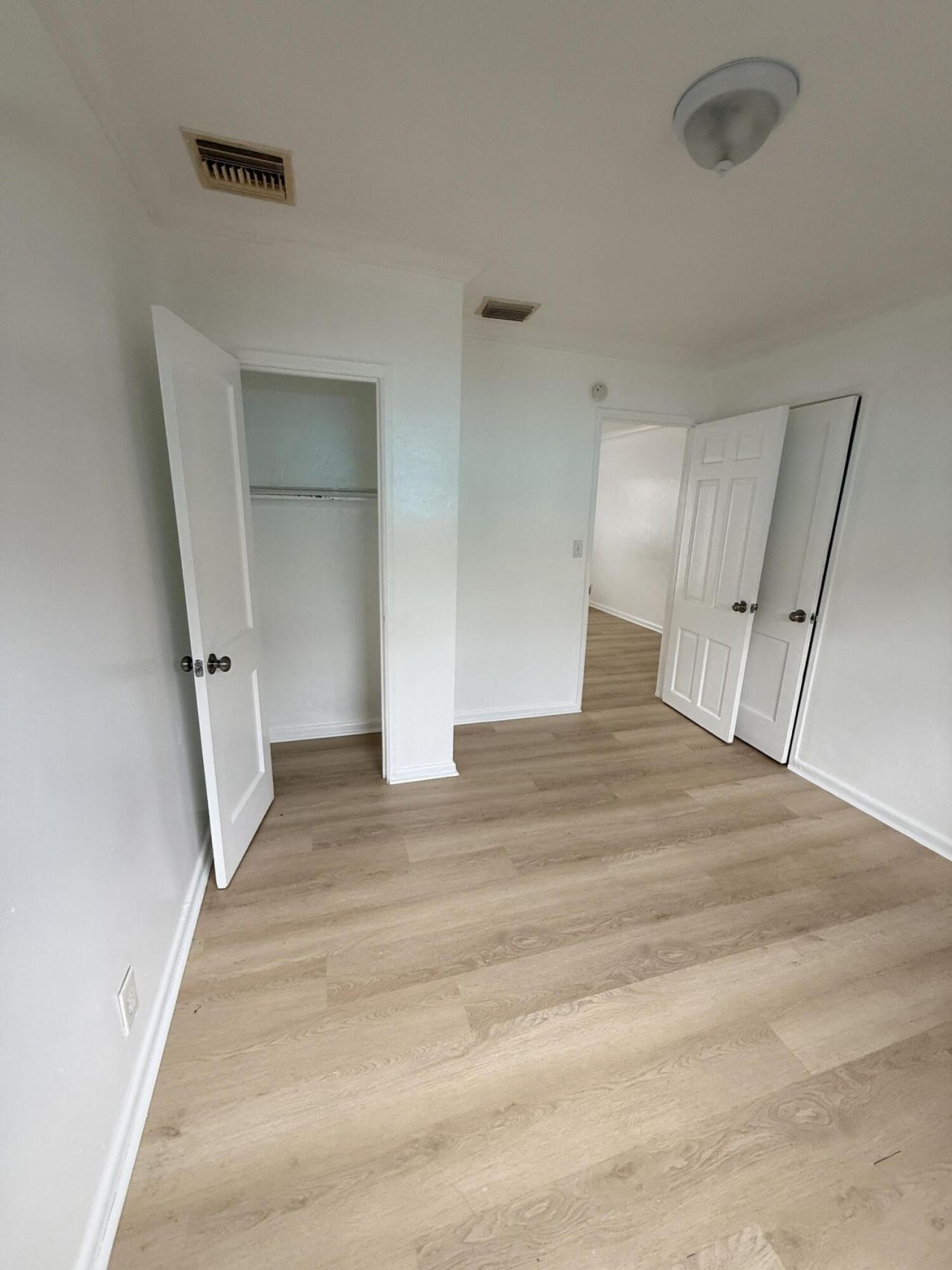 220 Walton Boulevard, Unit 2, West Palm Beach, FL 33405 Photo