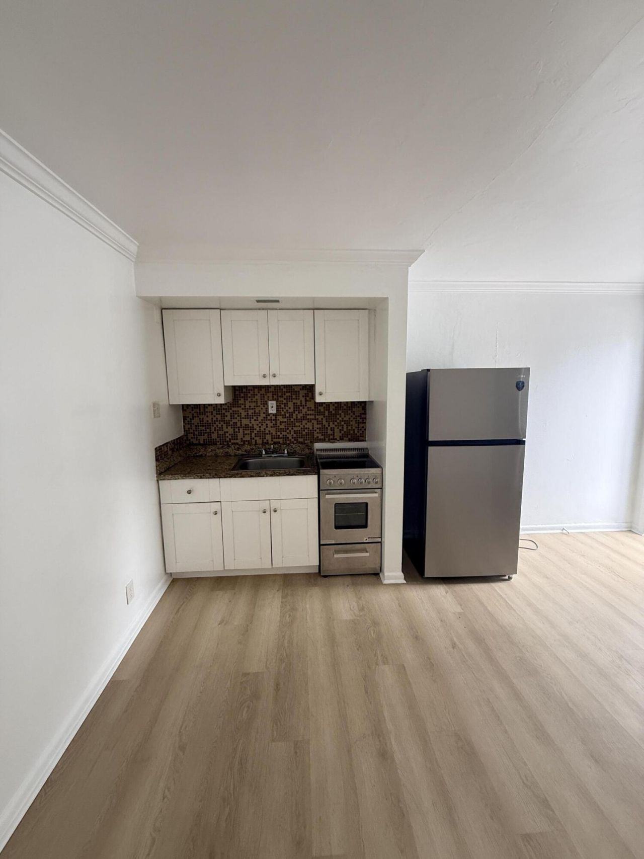220 Walton Boulevard, Unit 2, West Palm Beach, FL 33405 Photo