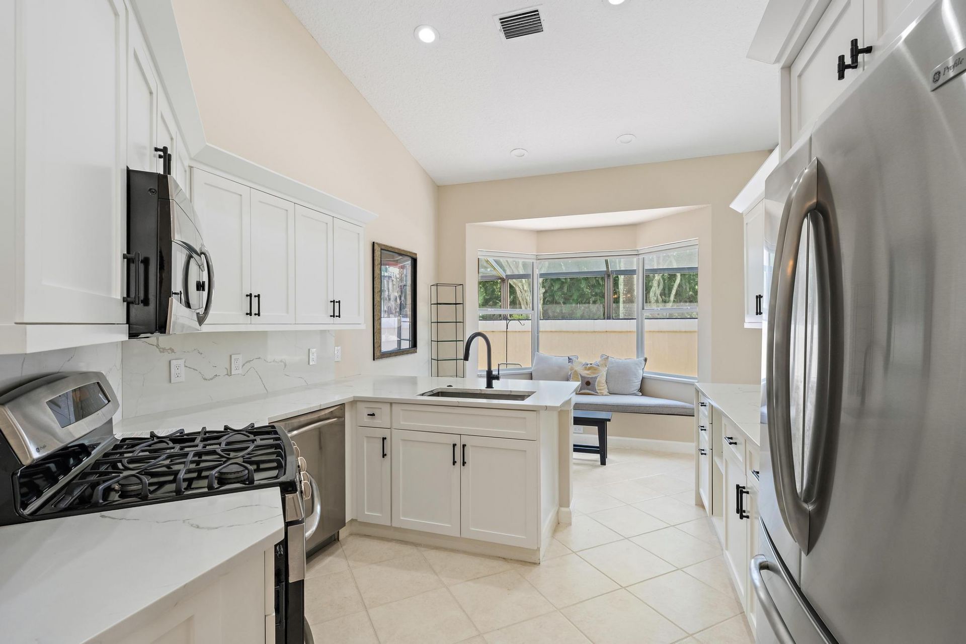 8164 Sandpiper Way, West Palm Beach, FL 33412 Photo