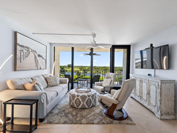336 Golfview Road, Unit 619, North Palm Beach, FL 33408