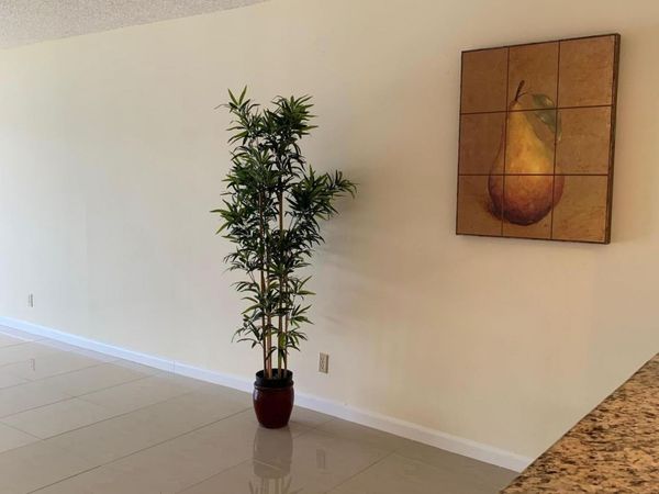 3212 Strawflower Way, Unit 204, Lake Worth, FL 33467
