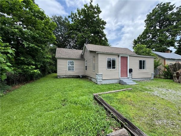 508 N Fairview Street, Pittsburg, KS 66762