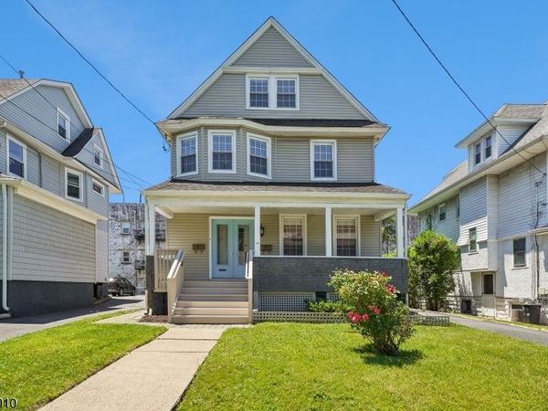 14 Grove Ter, Montclair, NJ 07042