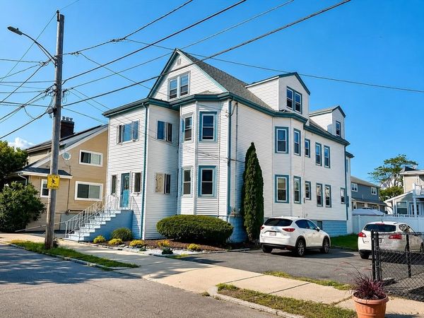 58 Bickford Ave, Unit 1, Revere, MA 02151