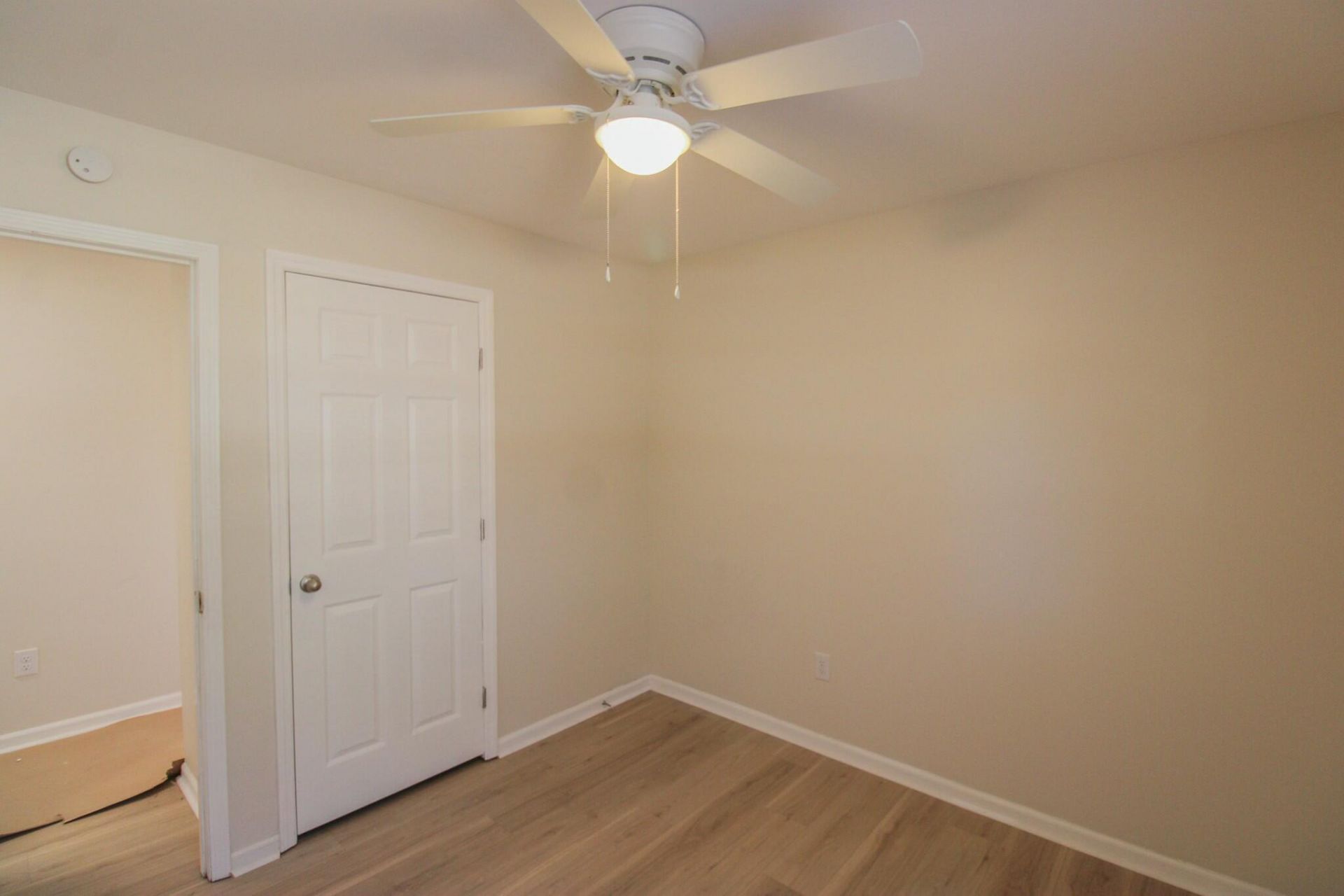 305 Millcreek Drive Photo 16