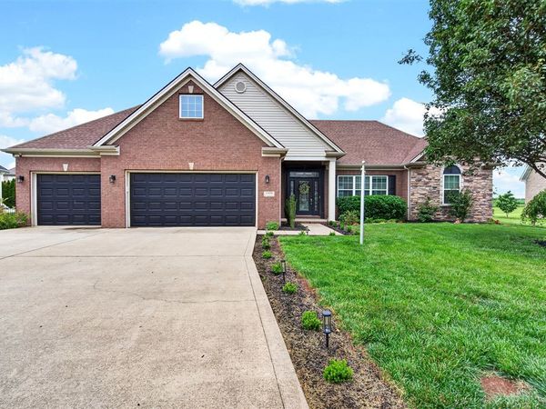 1439 Southern Sky Circle , Bowling Green, KY 42104