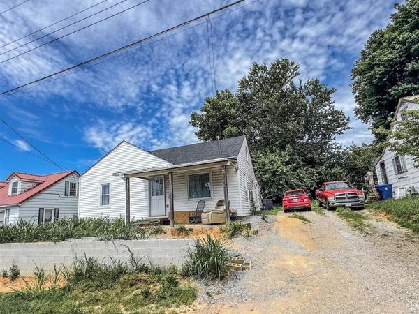 105 Mill Street , Campbellsville, KY 42718