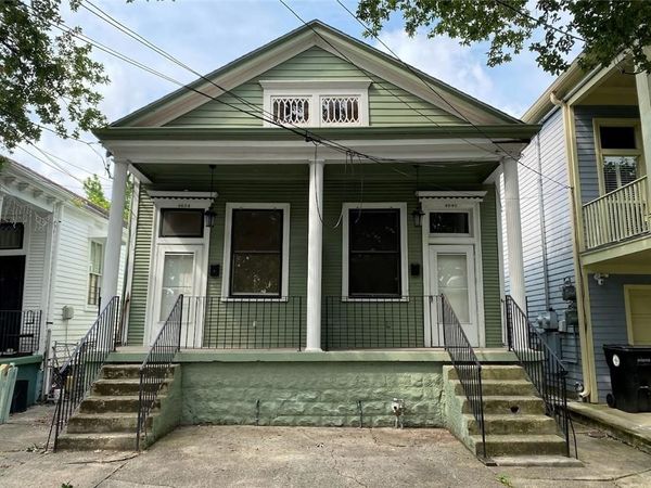 4038 BANKS Street , New Orleans, LA 70119