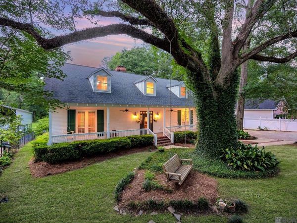18115 Magnolia Bend Rd, Greenwell Springs, LA 70739