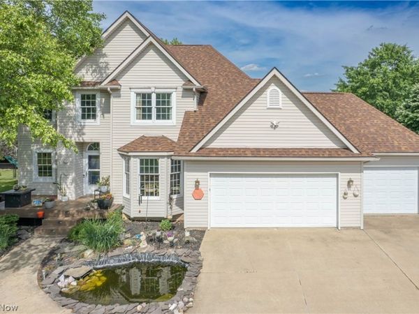 4456 Maplegrove Avenue , Louisville, OH 44641