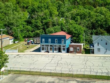 312 Center Street E, Hammond, MN 55991